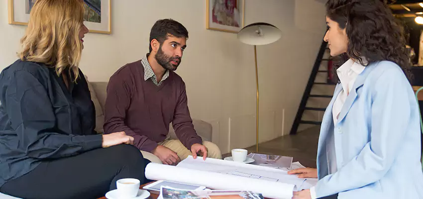 How We Determine Your Selling a House in Disrepair Offer in Massapequa, NY?