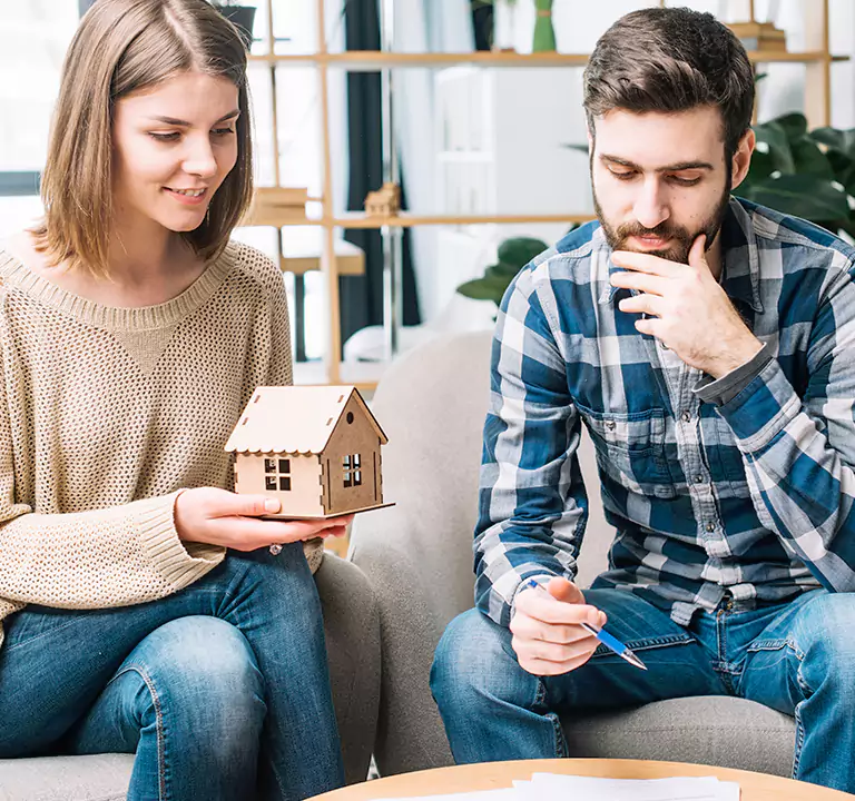 Why Massapequa Homeowners Choose Us for an As-Is Sale?